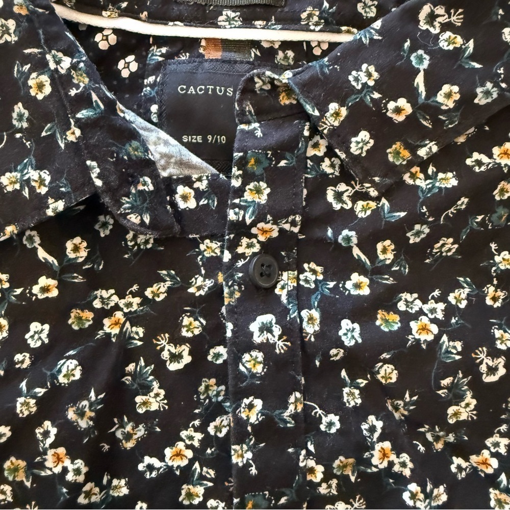Boy button down shirt bundle H&M, cactus, denim & flower - Picture 6 of 11